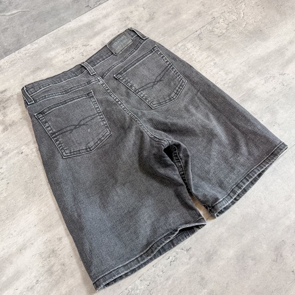Y2K 2000's 00's Levis Black Baggy Relax Fitt Wide Denim Jean's Jort's Short's